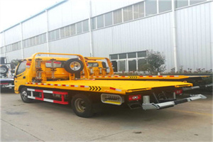 光泽附近拖车救援搭电